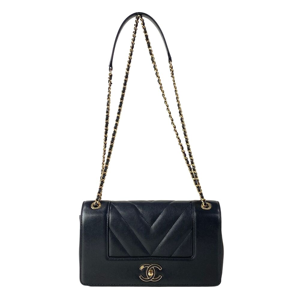 Chanel V-Stitch (Chevron), Mademoiselle Shoulder Bag